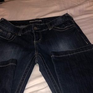 Maurices jeans